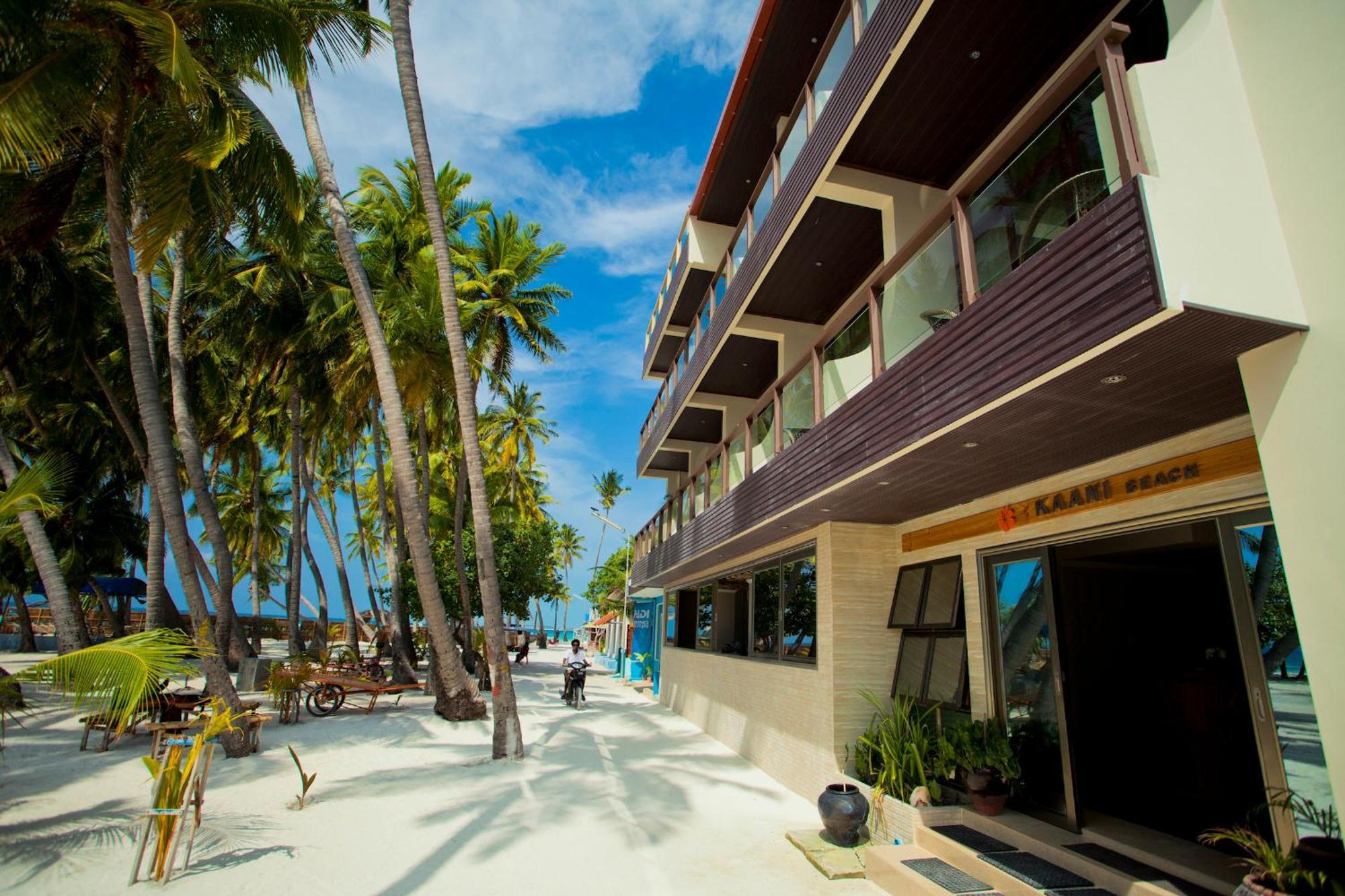 Kaani Beach Hotel Maafushi Luaran gambar