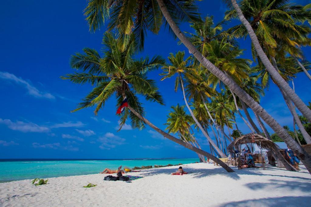 Kaani Beach Hotel Maafushi Luaran gambar